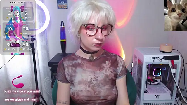  Moonlight t online show from 10-11-25, 12:50