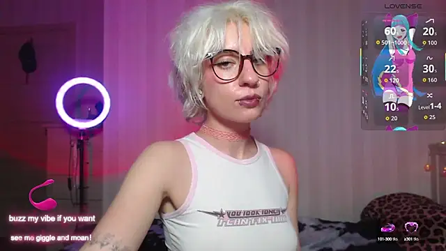  Moonlight t online show from 10-10-25, 06:42