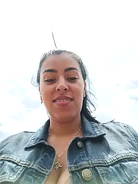 Emily Wane online show from 09-26-25, 04:47