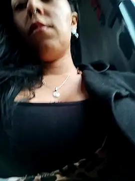 Emily Wane online show from 02-05-26, 04:36