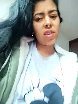 Emily Wane online show from 11-06-25, 12:42