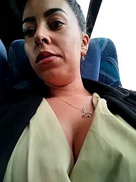 Emily Wane online show from 09-27-25, 04:13