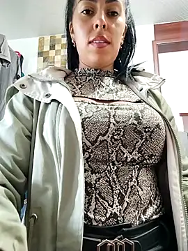 Emily Wane online show from 11-02-25, 06:35