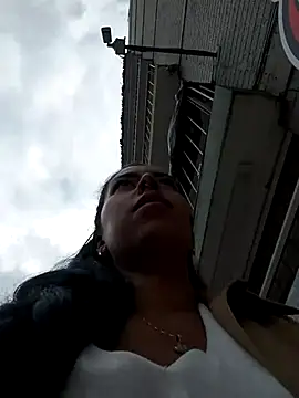 Emily Wane online show from 11-26-25, 06:08