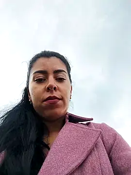 Emily Wane online show from 10-20-25, 05:02