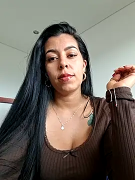 Emily Wane online show from 06-17-26, 07:46