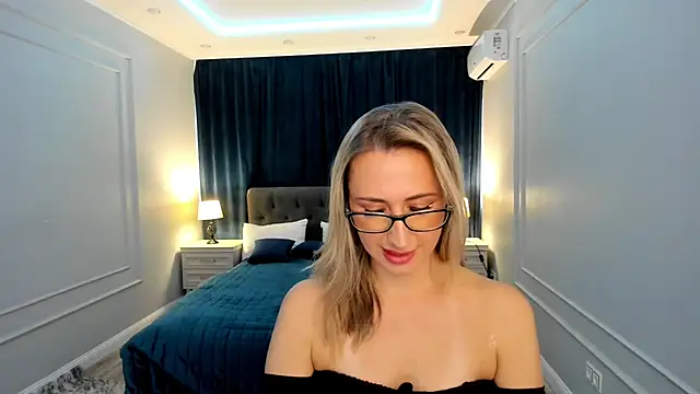 PassionGlow online show from 09-13-25, 04:01