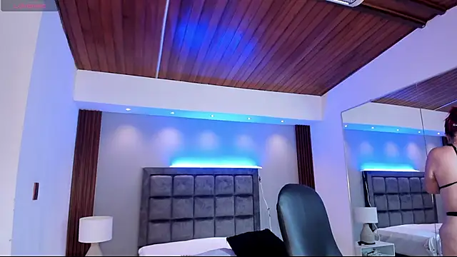 victoria mooree online show from 02-23-26, 05:46