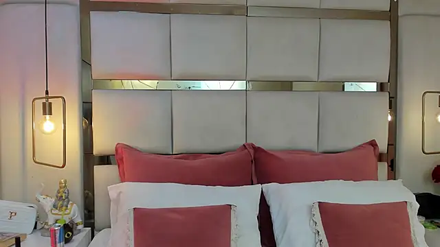 elizavenus online show from 11-08-25, 01:47