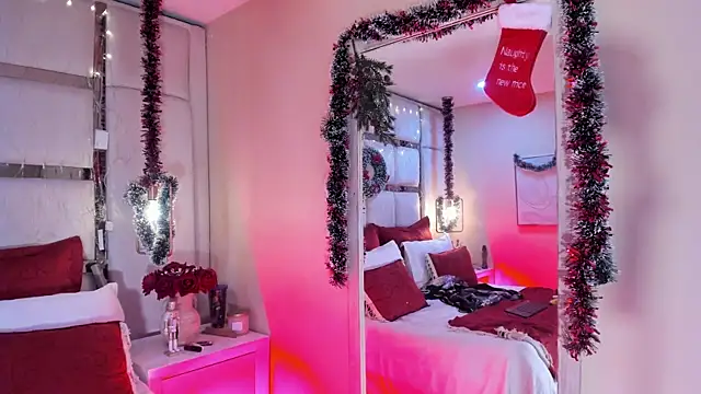 elizavenus online show from 12-16-25, 12:42