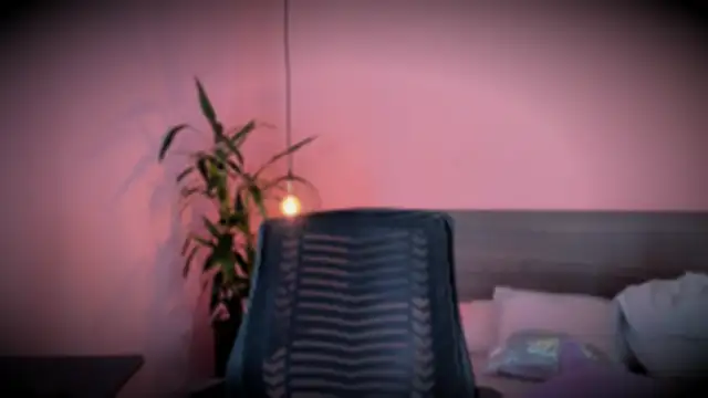 Snapshot of _aline_hall chatting on 09-09-25, 02:04 aline hall online show from 09-09-25, 02:04