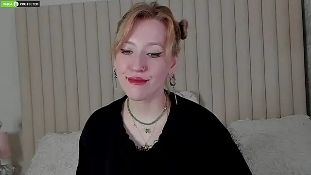 RachelCart online show from 11-29-25, 03:17