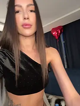 Snapshot of _Monic_ chatting on 03-31-26, 05:15 Monic online show from 03-31-26, 05:15