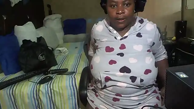 BustyLisa866 online show from 11-18-25, 10:29