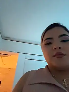 Snapshot of EVELIN_MASON chatting on 05-16-26, 07:35 EVELIN MASON online show from 05-16-26, 07:35