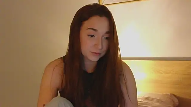 YasmineWest online show from 04-07-26, 05:37