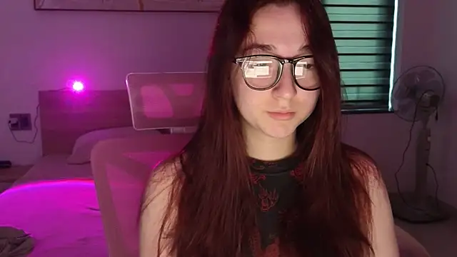 YasmineWest online show from 05-02-26, 12:16