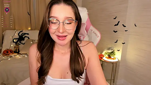AnnikaAllison online show from 10-26-25, 01:22