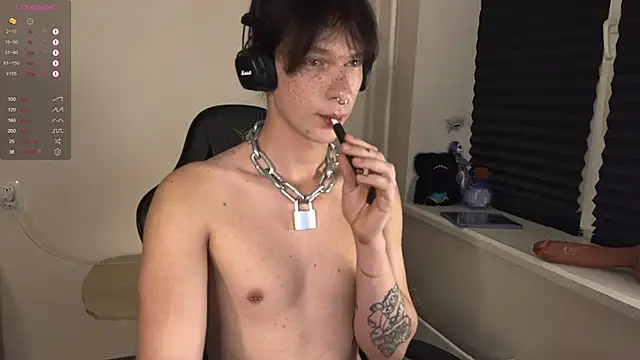 carthylovvve online show from 10-23-25, 04:27