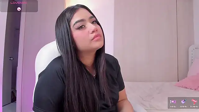 Snapshot of Khloe_Johnson1 chatting on 12-11-24, 09:45 Khloe Johnson1 online show from 12-11-24, 09:45