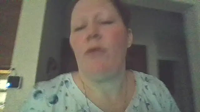 fatfabulous1981 online show from 11-13-25, 08:46