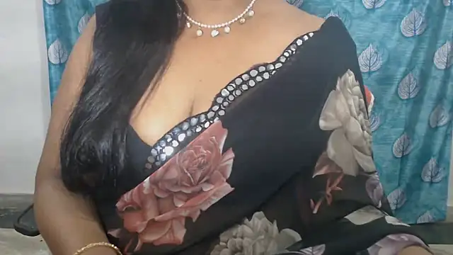 Sophia your online show from 04-22-26, 04:36