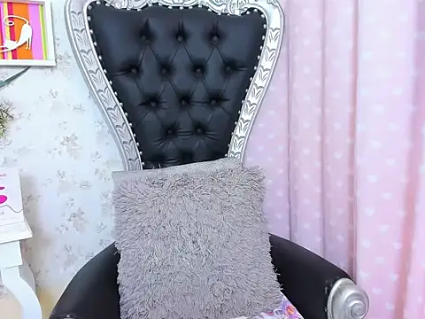 milf bigass  online show from 10-20-25, 11:55