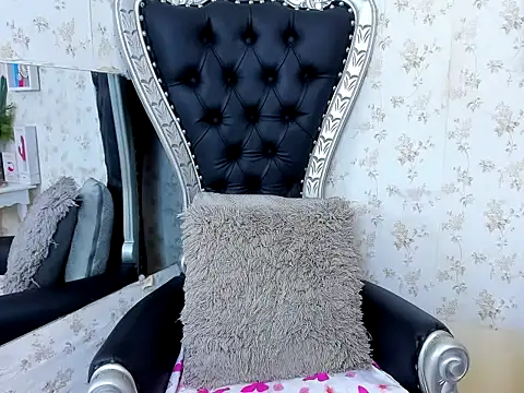 milf bigass  online show from 11-28-25, 12:16