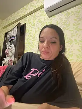 samilux5 online show from 04-08-26, 02:57