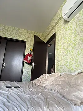 Snapshot of samilux5 chatting on 05-15-26, 04:49 samilux5 online show from 05-15-26, 04:49