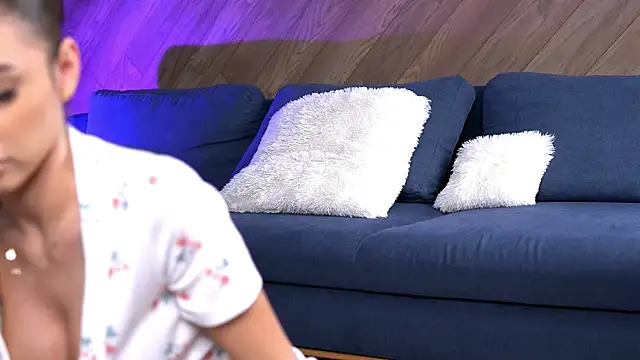 EsmeAinsley online show from 09-22-25, 11:44