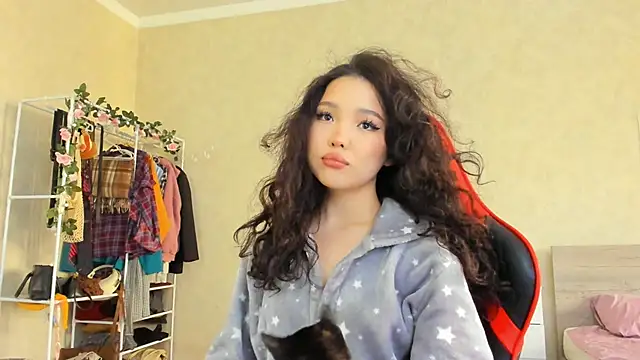 wastforu online show from 10-15-25, 07:05