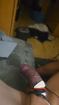 LongUKMakeYouSquirt online show from 03-14-26, 12:05