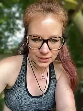 die-EinHORNY-WG online show from 06-18-26, 08:46