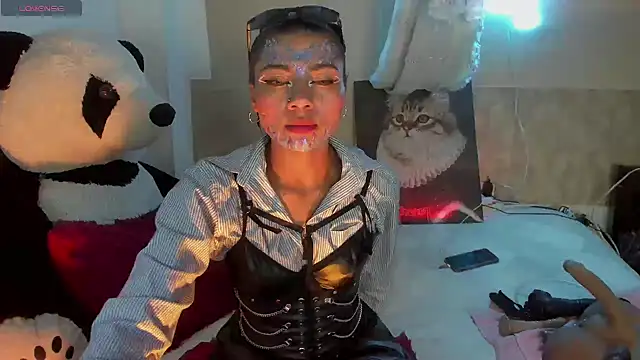 Lilithsabeth online show from 10-31-25, 04:25