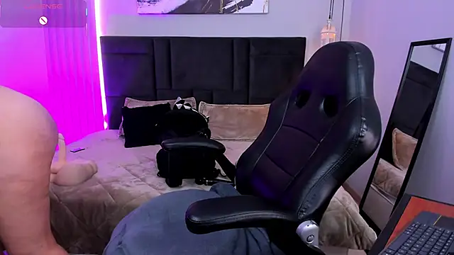 Tisha  lau online show from 02-19-26, 02:03