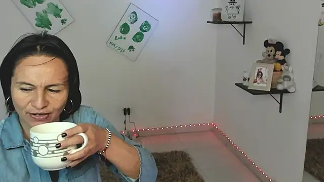 lollita 23  online show from 09-12-25, 09:03