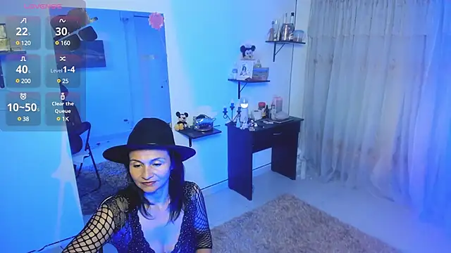 lollita 23  online show from 02-18-25, 02:06