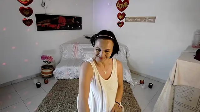 lollita 23  online show from 04-23-26, 08:10