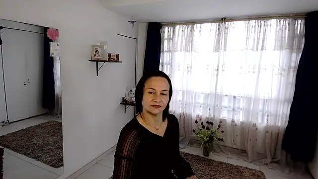 lollita 23  online show from 05-15-26, 07:23