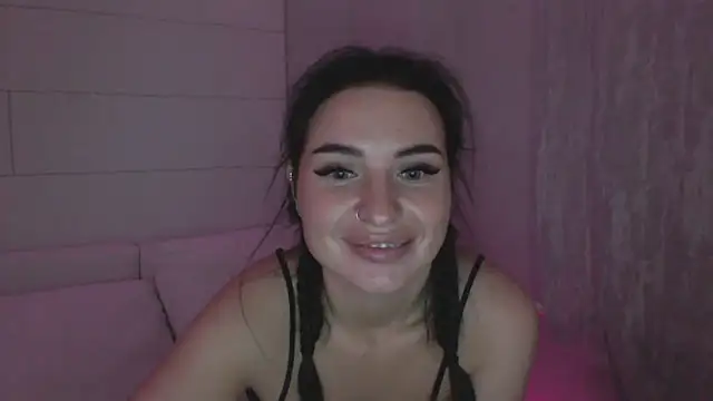 Snapshot of KristinSquirt chatting on 10-11-25, 03:51 KristinSquirt online show from 10-11-25, 03:51