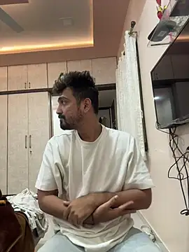 hornyguy271192 online show from 12-17-25, 04:34