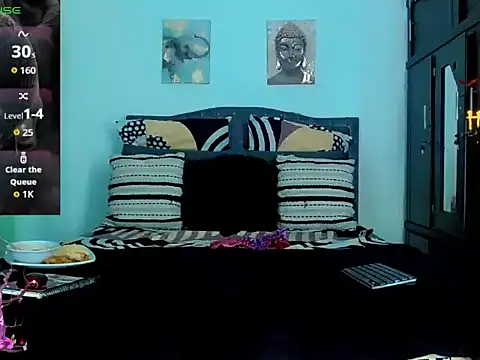 Liamscott  online show from 10-12-25, 08:32