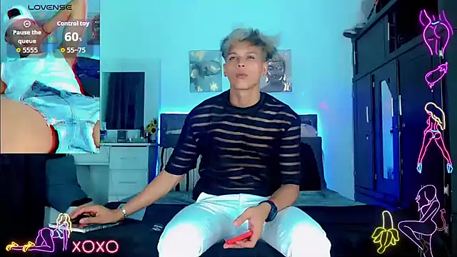 Liamscott  online show from 09-11-25, 08:31