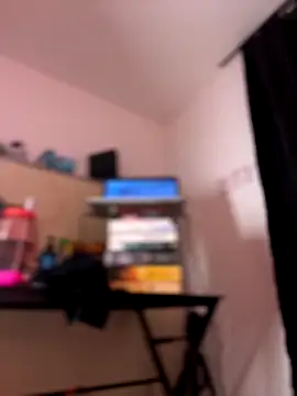 Snapshot of JulianaCastillo chatting on 12-03-25, 09:31 JulianaCastillo online show from 12-03-25, 09:31