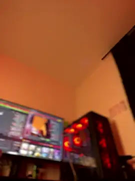 Snapshot of JulianaCastillo chatting on 01-11-26, 07:04 JulianaCastillo online show from 01-11-26, 07:04