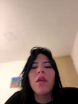 Snapshot of JulianaCastillo chatting on 09-12-25, 02:44 JulianaCastillo online show from 09-12-25, 02:44