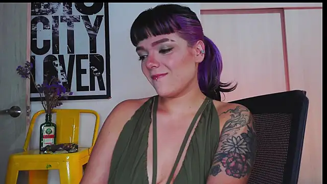 purple em69 online show from 02-27-26, 03:40