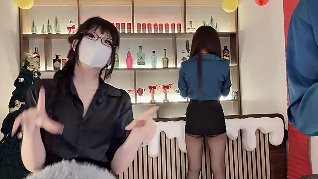 Jennie Spa online show from 04-18-26, 01:02