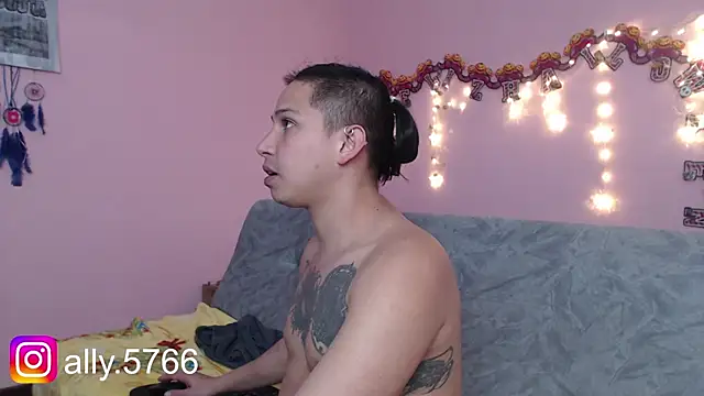 CoreAlejito online show from 11-13-25, 08:24